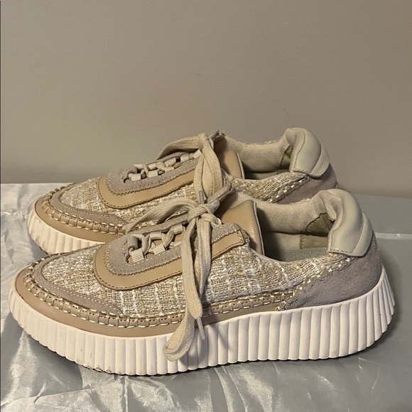 Jewelry - Dolce vita women  platform Beige and Cream Textured Sneakers